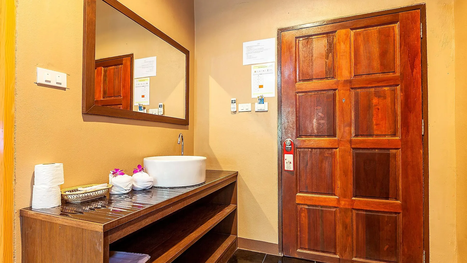 Lanta Klong Nin Beach Resort Koh Lanta