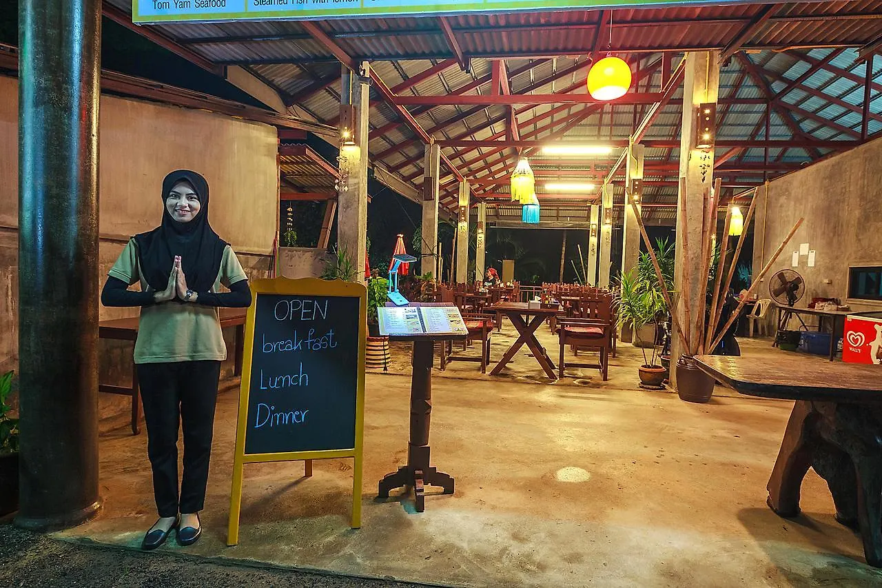 Lanta Klong Nin Beach Resort Koh Lanta
