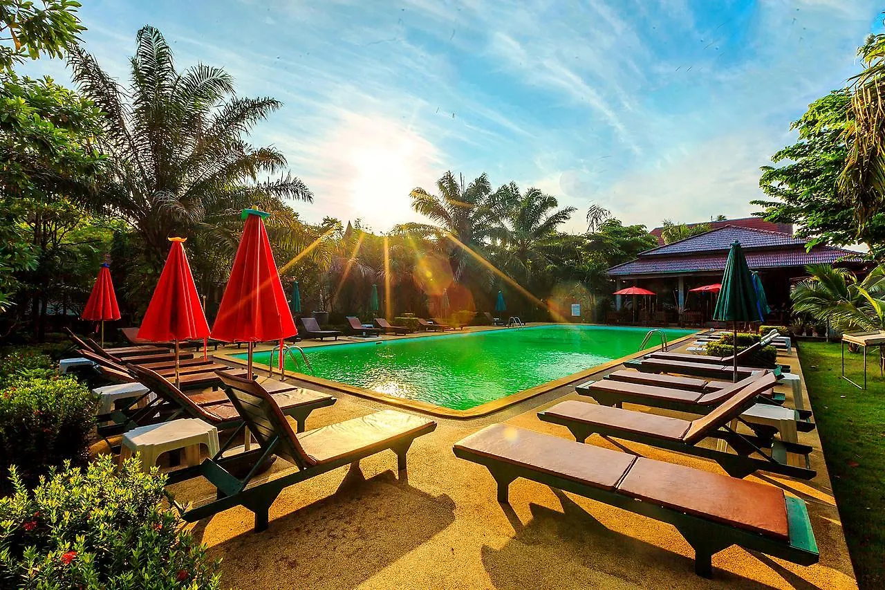 Lanta Klong Nin Beach Resort Koh Lanta Thailand